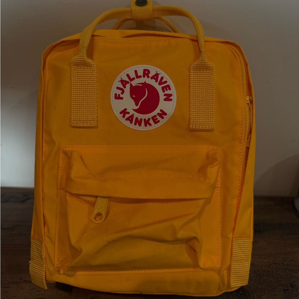 Fjallraven Kånken Bright Yellow Backpack